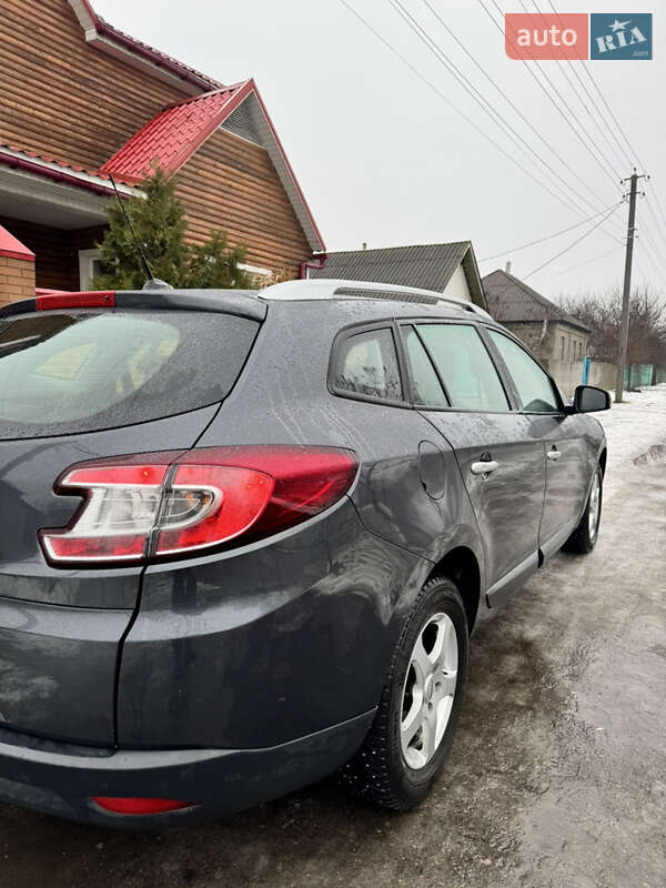 Универсал Renault Megane 2011 в Котельве