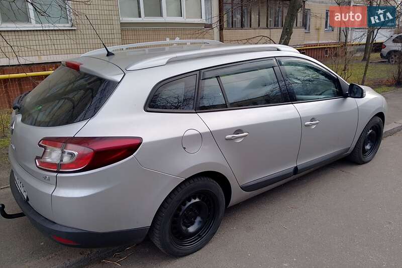Универсал Renault Megane 2010 в Киеве