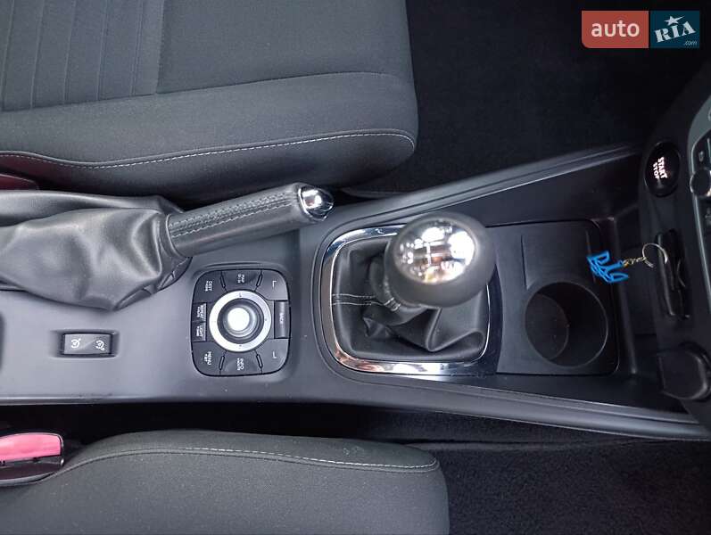 Универсал Renault Megane 2016 в Киеве фото 35 Универсал Renault Megane 2016 в Киеве