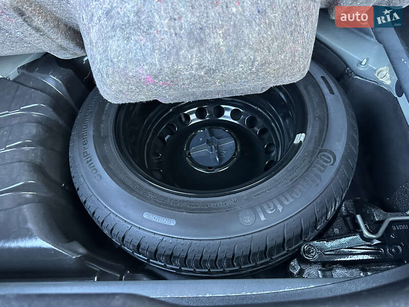 Хэтчбек Renault Megane 2009 в Луцке фото 52 Хэтчбек Renault Megane 2009 в Луцке