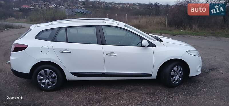 Универсал Renault Megane 2010 в Знаменке фото 2 Универсал Renault Megane 2010 в Знаменке