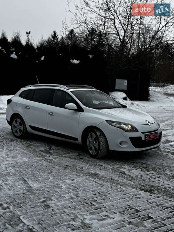 Универсал Renault Megane 2011 в Киверцах