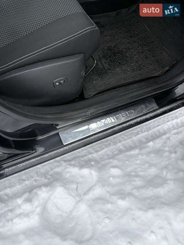 Универсал Renault Megane 2015 в Узине