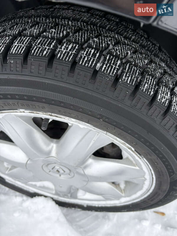 Универсал Renault Megane 2015 в Узине