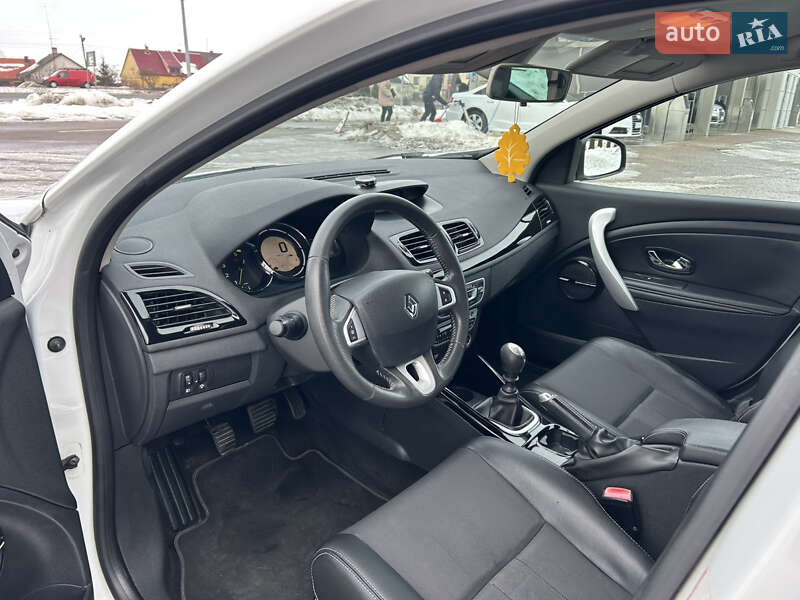 Универсал Renault Megane 2012 в Городке