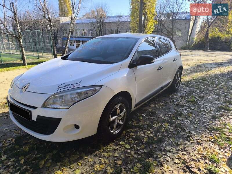 Renault Megane 2011 Renault Megane 2011