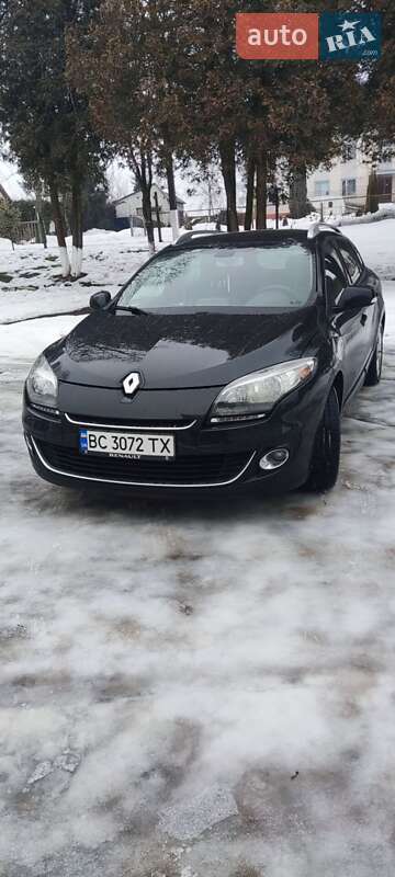 Универсал Renault Megane 2012 в Городке