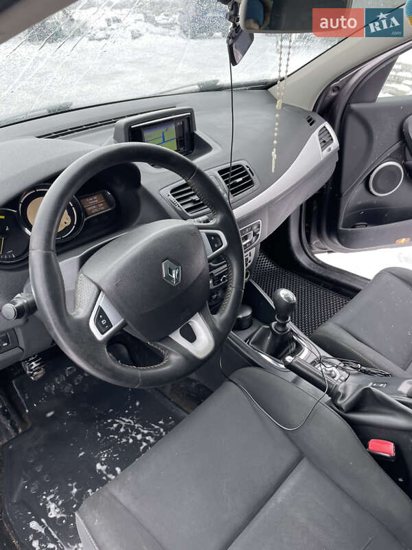 Универсал Renault Megane 2012 в Жовтанцах