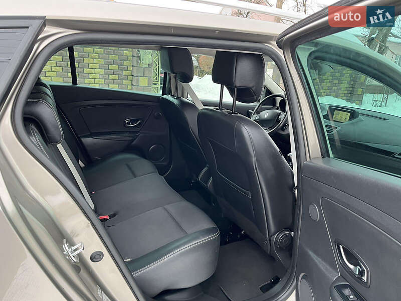 Универсал Renault Megane 2013 в Дубно