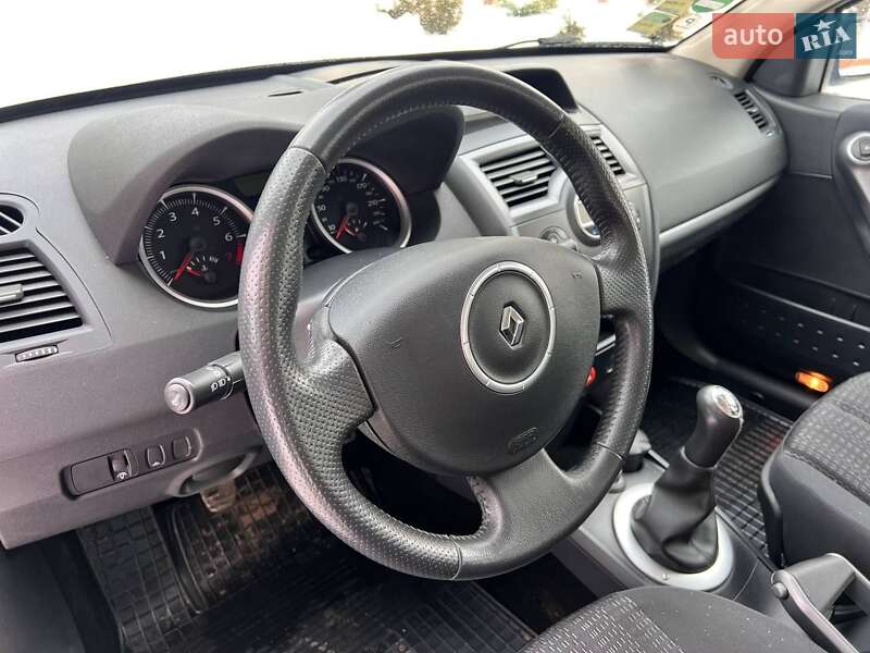Универсал Renault Megane 2006 в Ромнах