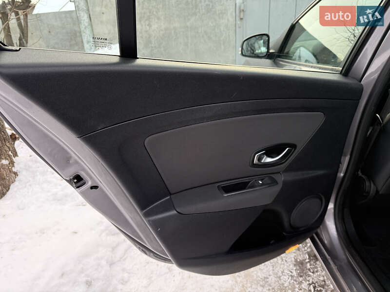 Универсал Renault Megane 2010 в Прилуках