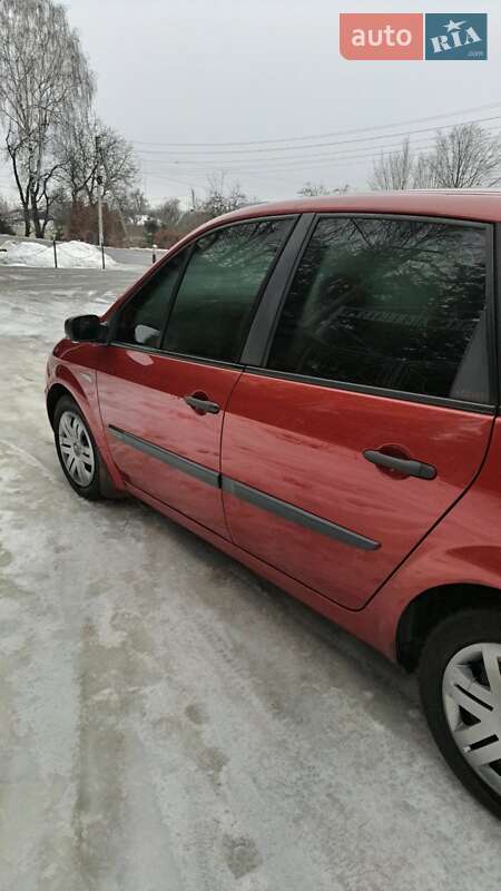 Седан Renault Megane 2005 в Косове