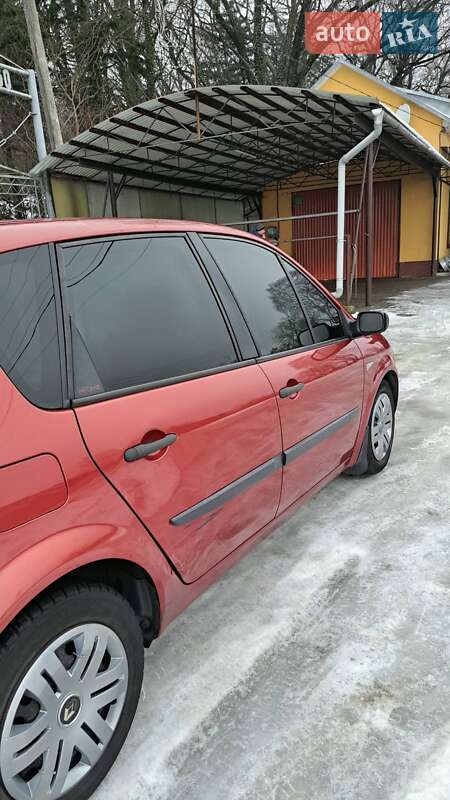 Седан Renault Megane 2005 в Косове