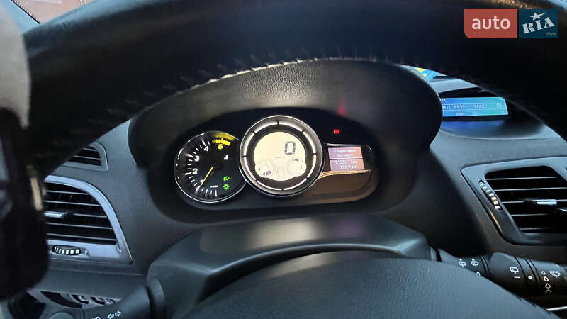 Універсал Renault Megane 2015 в Рівному фото 20 Універсал Renault Megane 2015 в Рівному