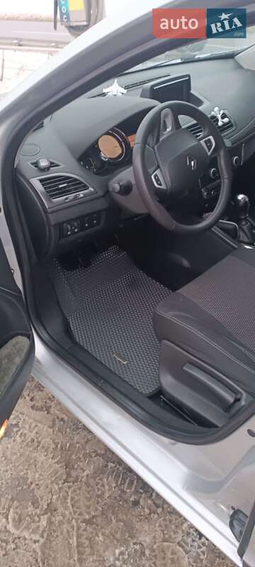 Универсал Renault Megane 2012 в Киеве