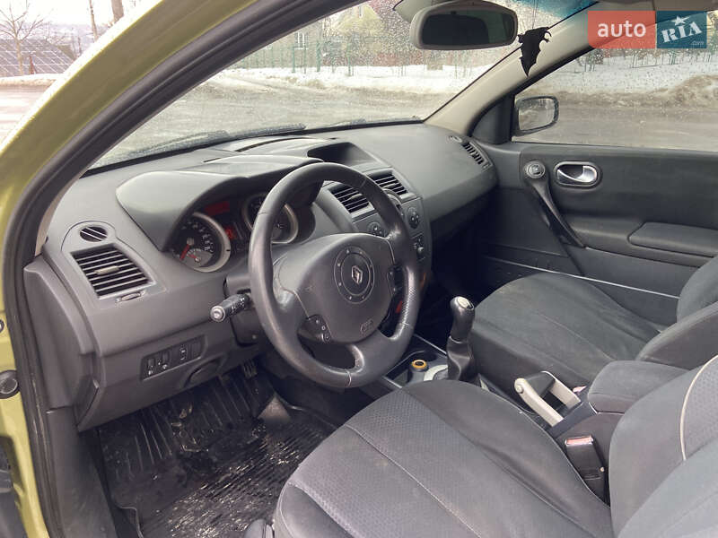 Хэтчбек Renault Megane 2004 в Калуше фото 7 Хэтчбек Renault Megane 2004 в Калуше