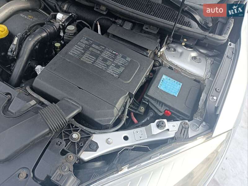 Универсал Renault Megane 2010 в Ракитном фото 46 Универсал Renault Megane 2010 в Ракитном