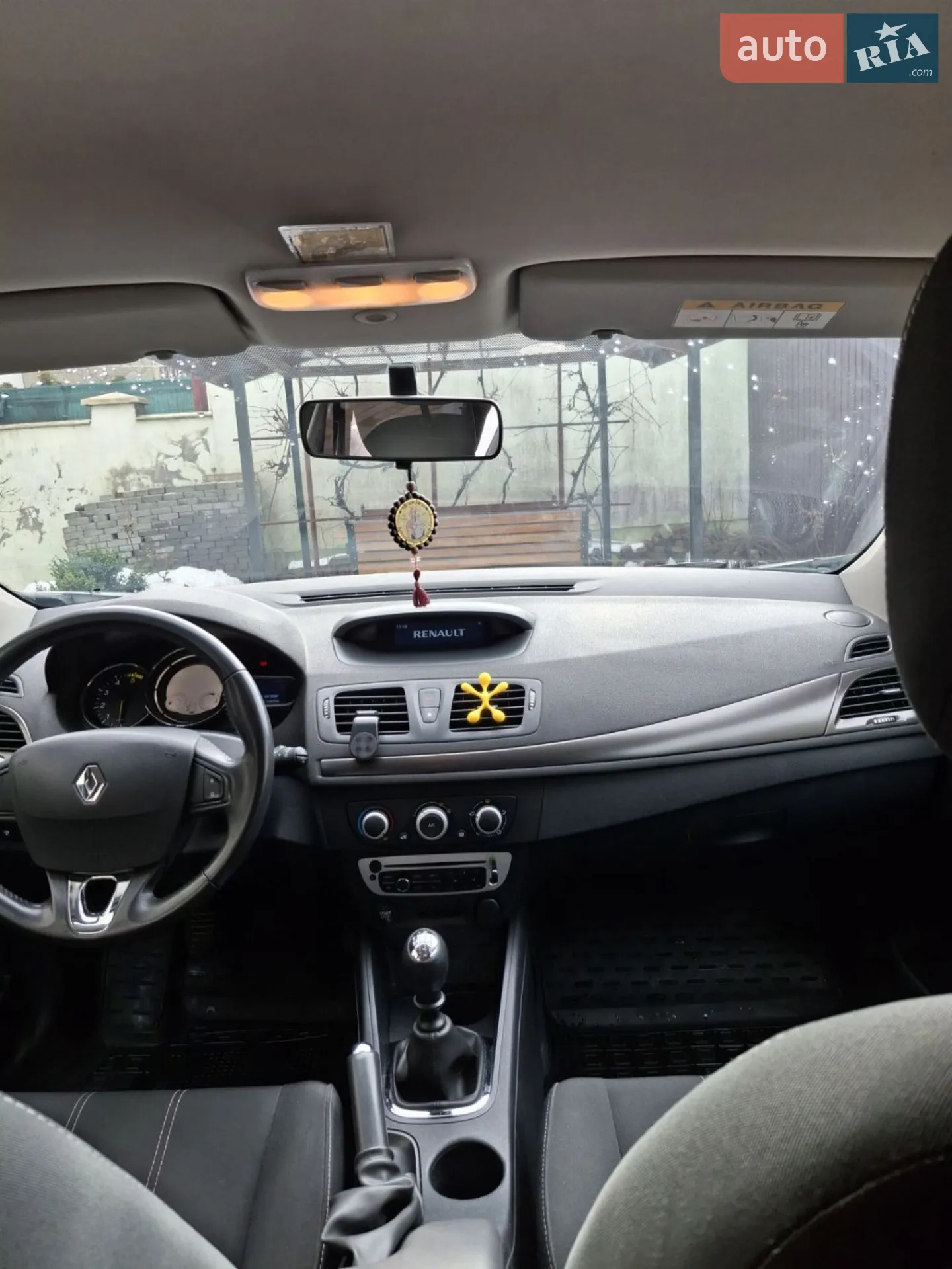 2015 Renault Megane - мініатюра 28