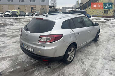 Универсал Renault Megane 2014 в Киеве