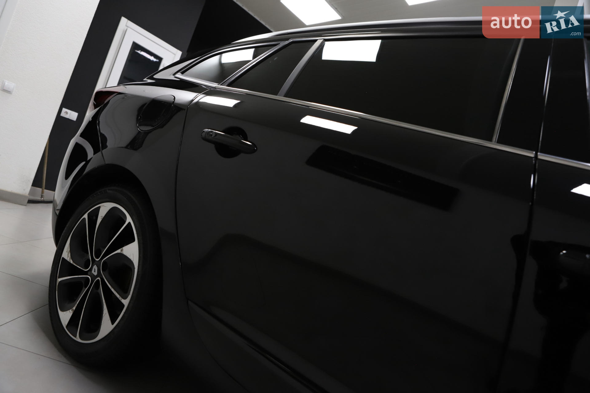 2015 Renault Megane - мініатюра 24