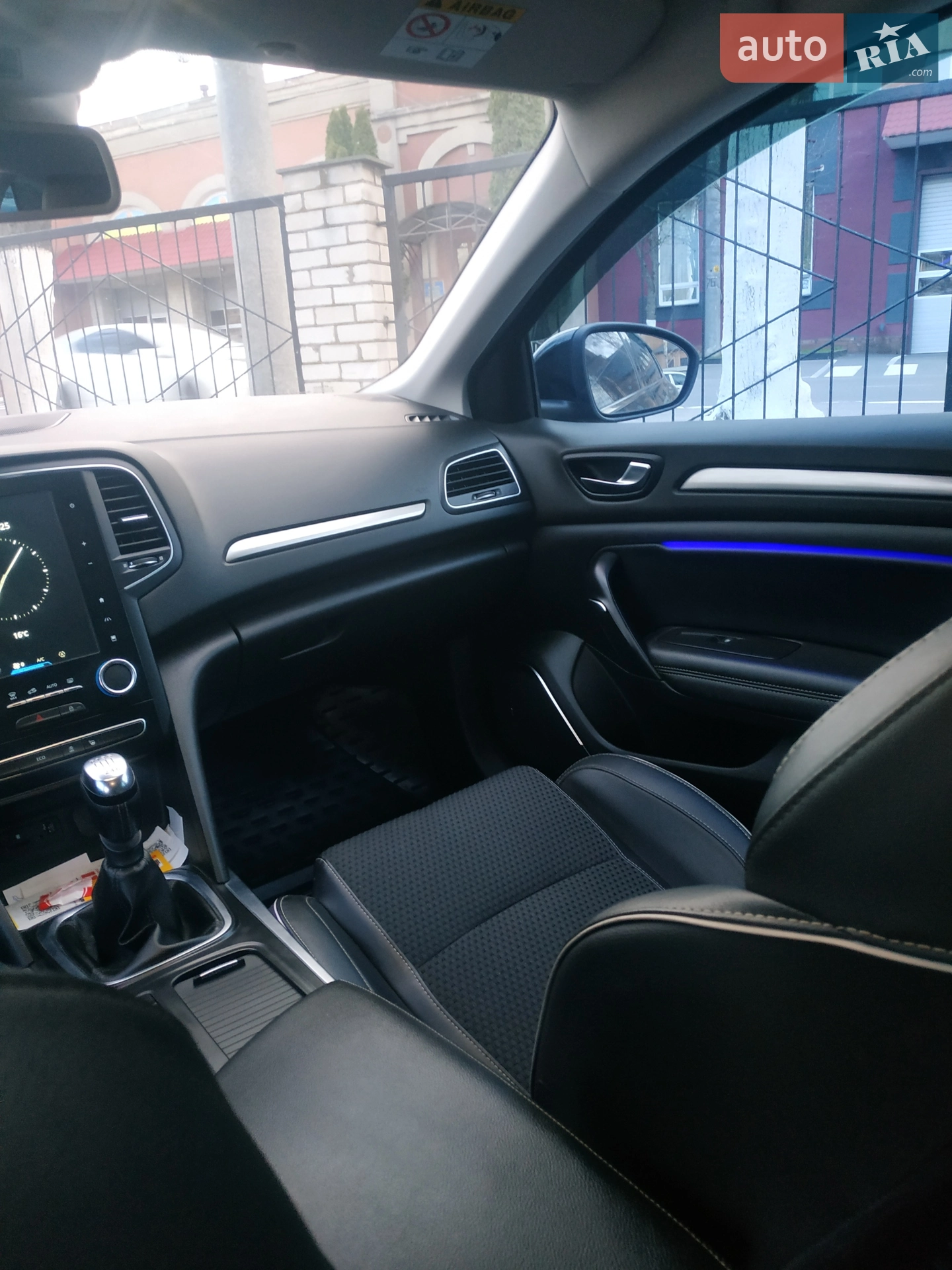 2016 Renault Megane - мініатюра 15