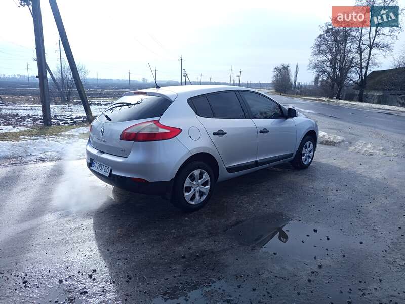 Хэтчбек Renault Megane 2010 в Зенькове фото 4 Хэтчбек Renault Megane 2010 в Зенькове