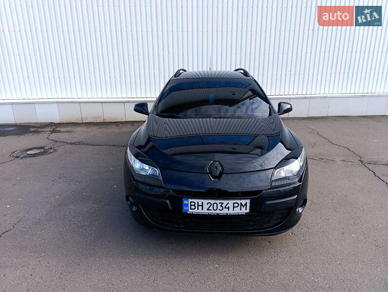 Универсал Renault Megane 2011 в Белгороде-Днестровском фото 3 Универсал Renault Megane 2011 в Белгороде-Днестровском