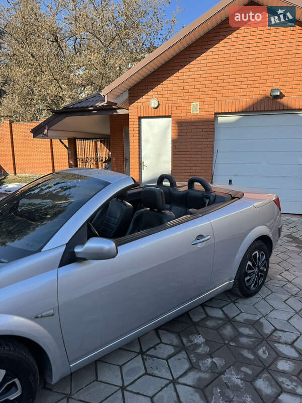 Кабріолет Renault Megane 2005 в Рівному фото 21 Кабріолет Renault Megane 2005 в Рівному