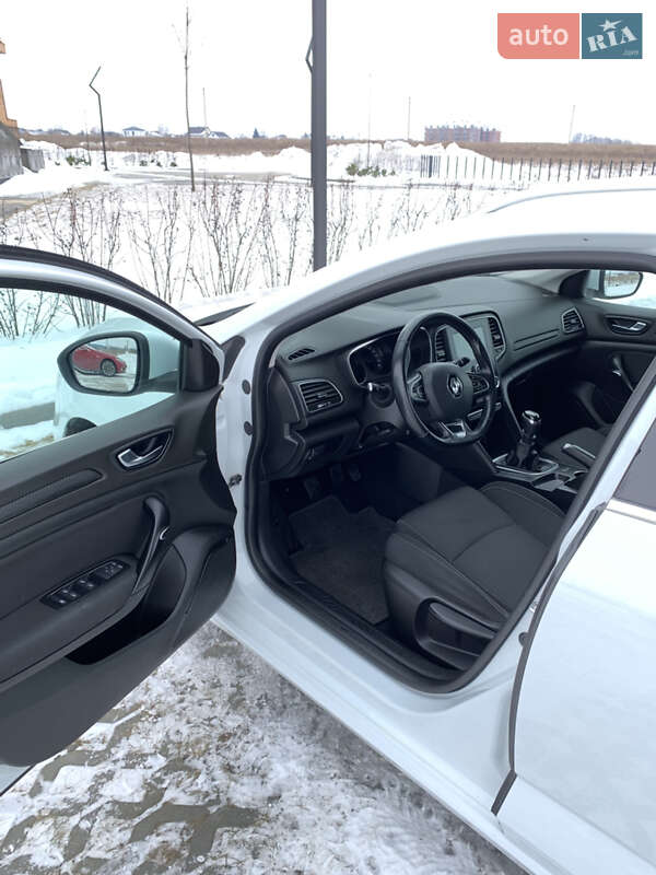 Универсал Renault Megane 2017 в Луцке