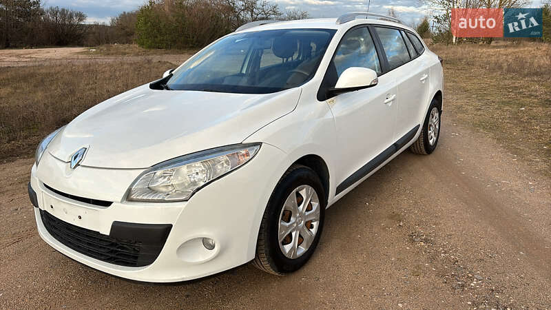 Renault Megane 2011 Renault Megane 2011