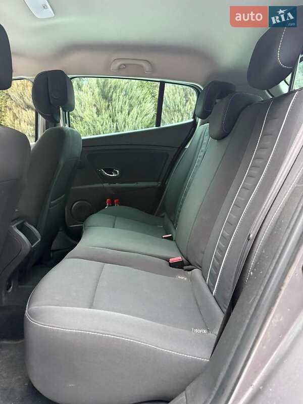 Хетчбек Renault Megane 2013 в Самборі