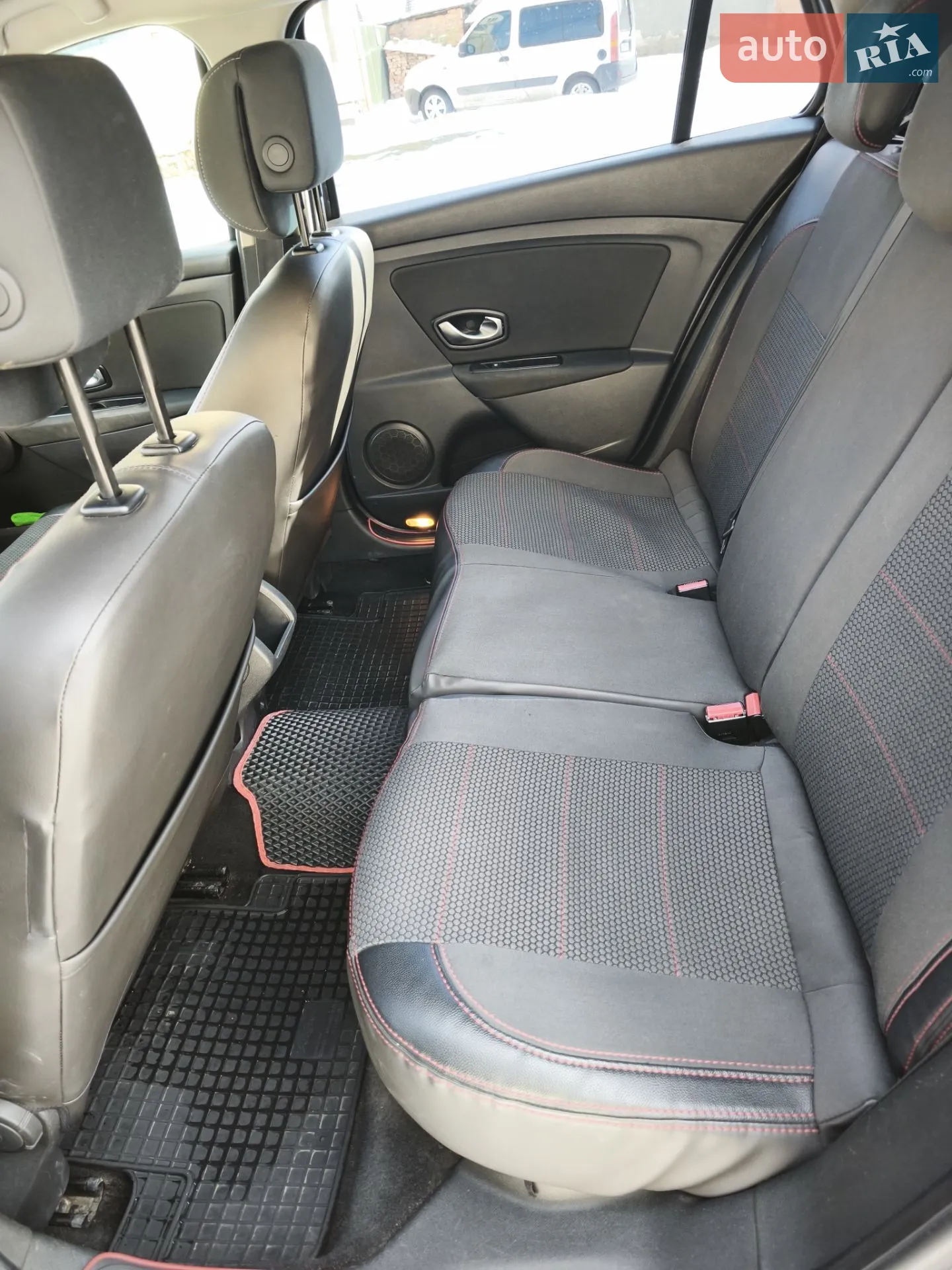 2011 Renault Megane - мініатюра 7
