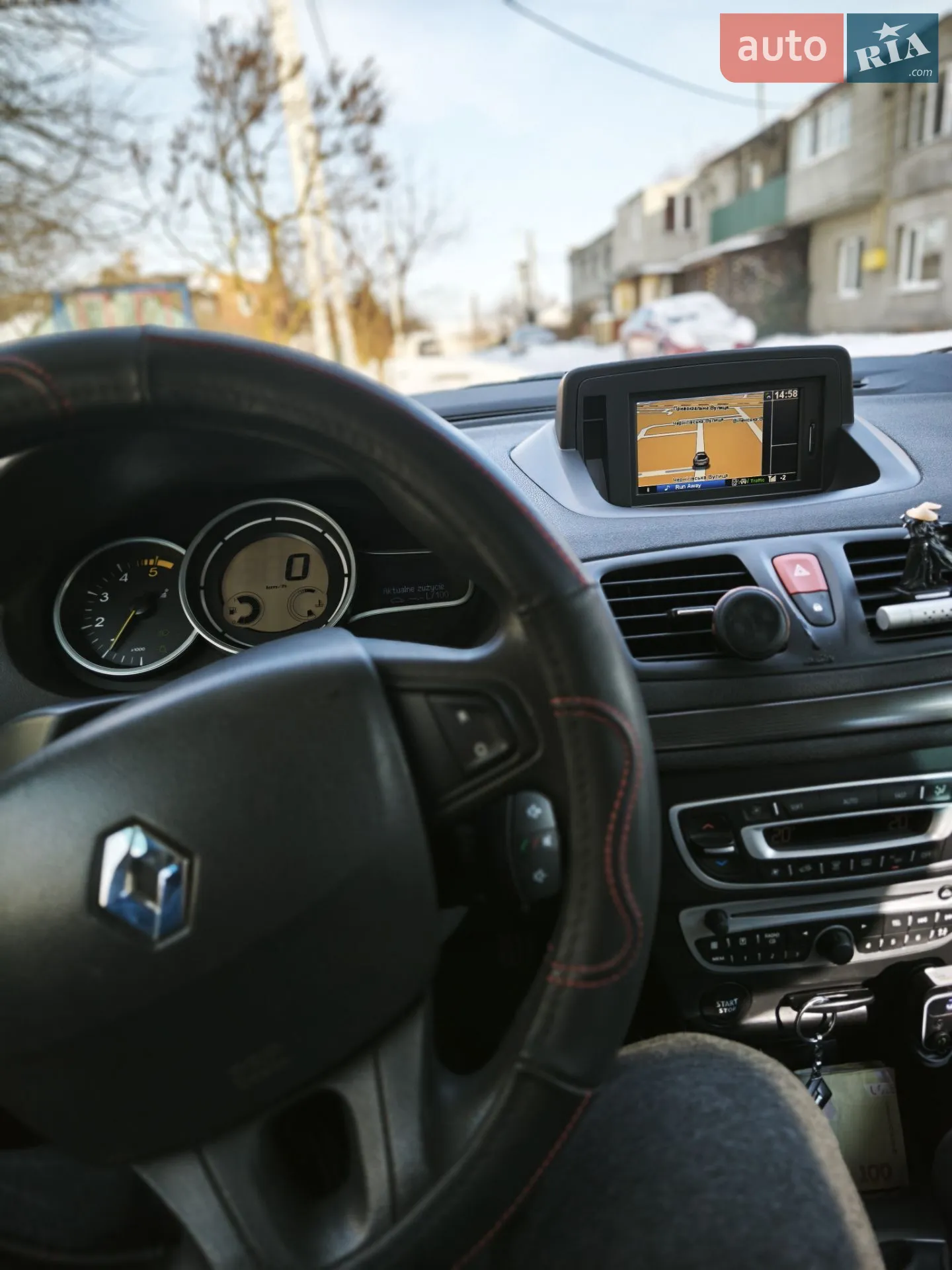 2011 Renault Megane - мініатюра 11