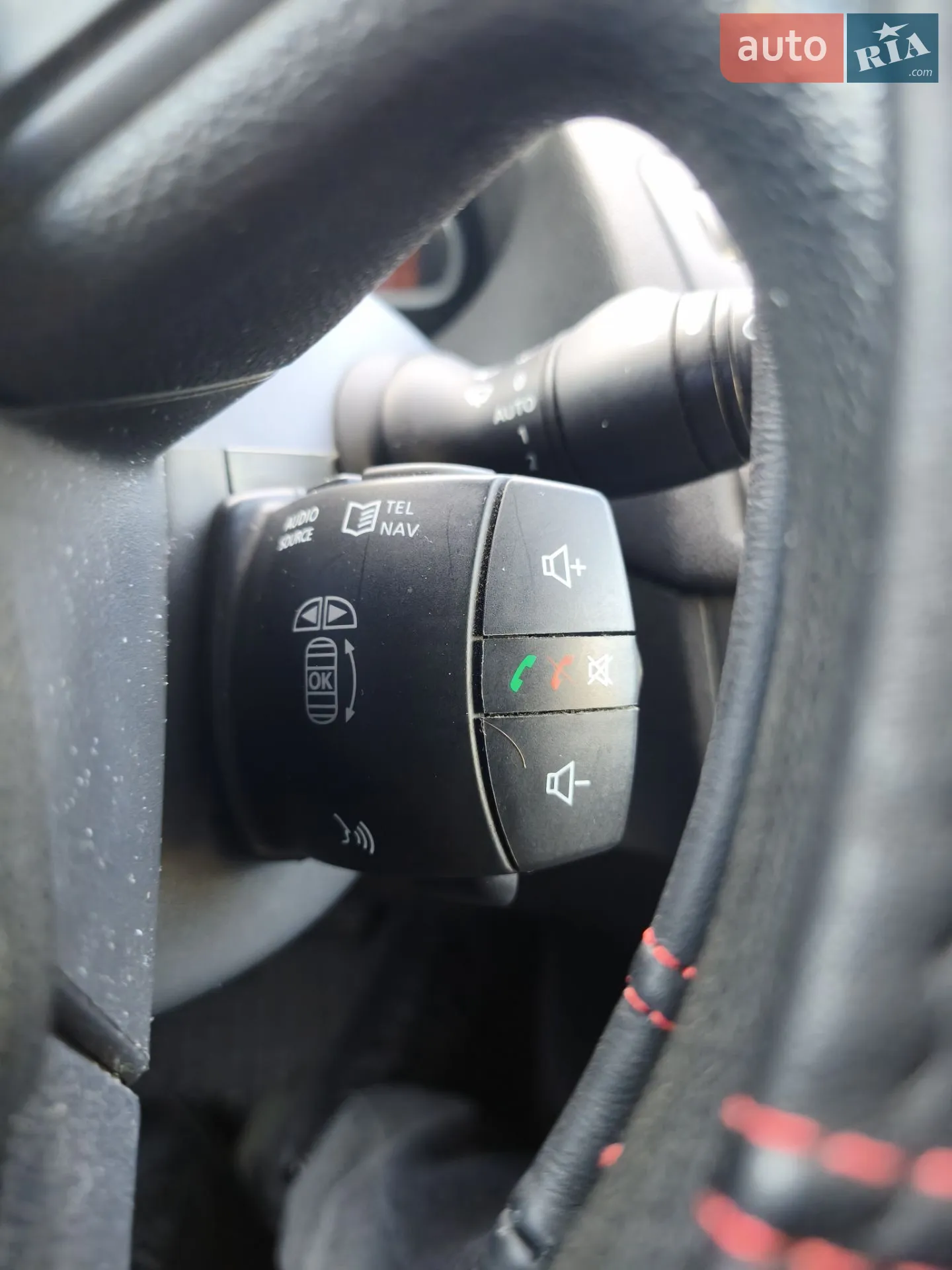2011 Renault Megane - мініатюра 17