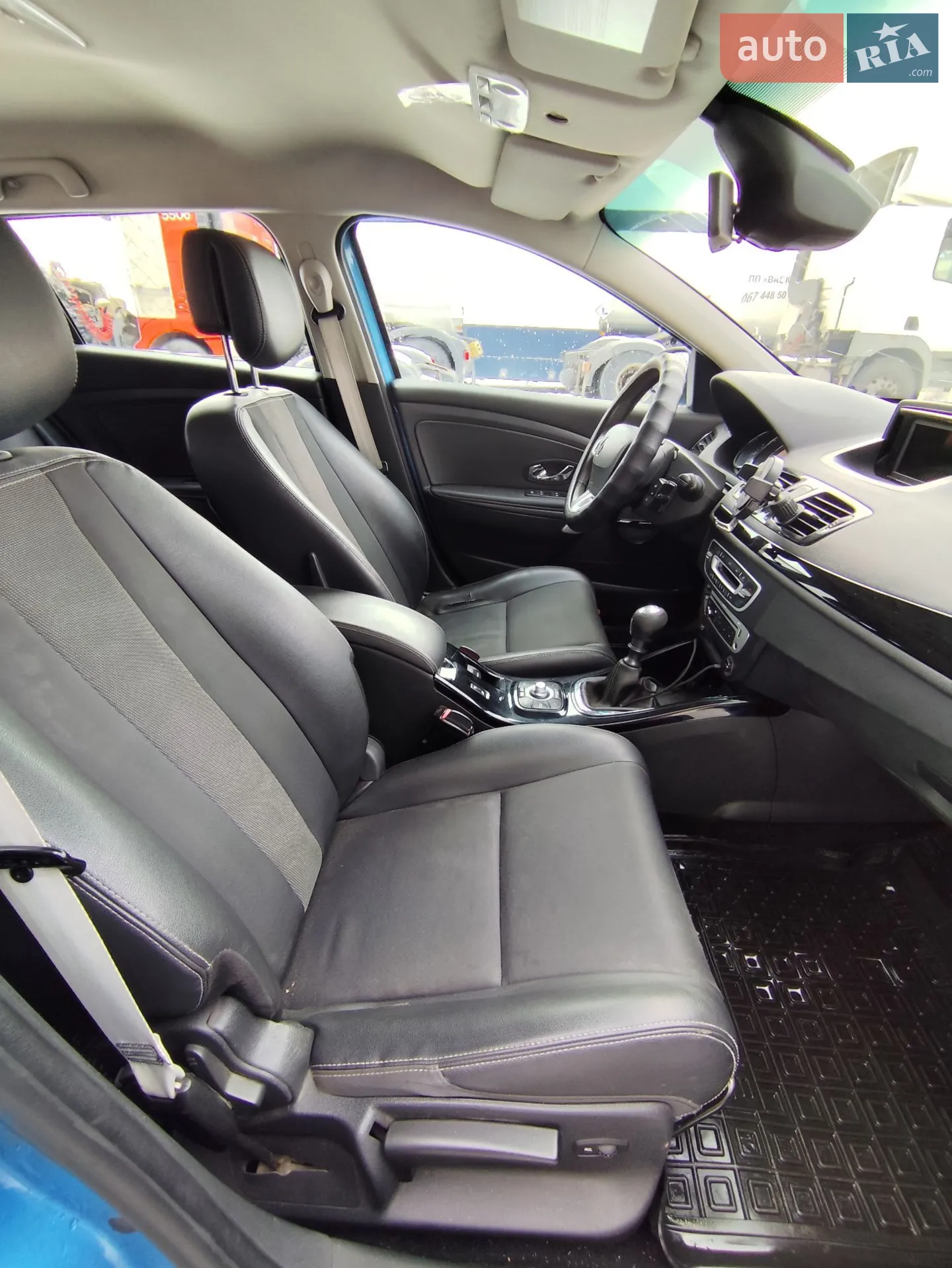 2012 Renault Megane - мініатюра 43