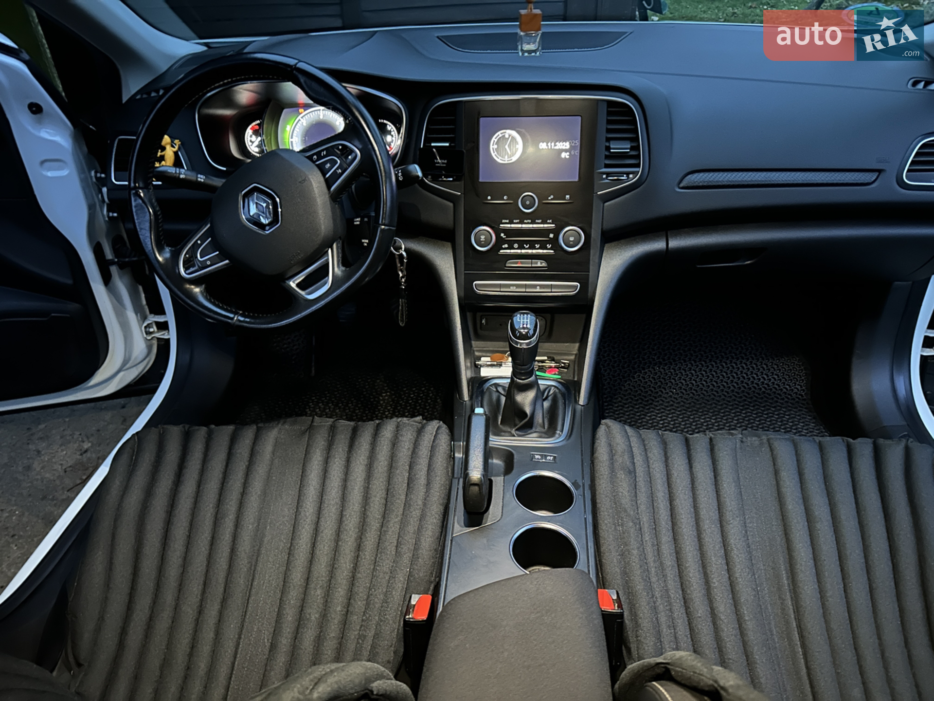 2017 Renault Megane - мініатюра 9