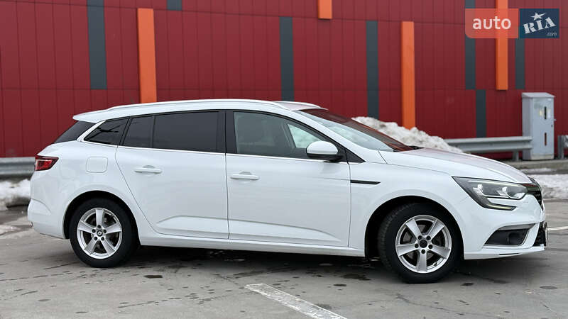 Универсал Renault Megane 2018 в Киеве