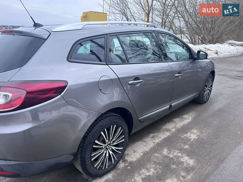 Универсал Renault Megane 2012 в Луцке фото 3 Универсал Renault Megane 2012 в Луцке