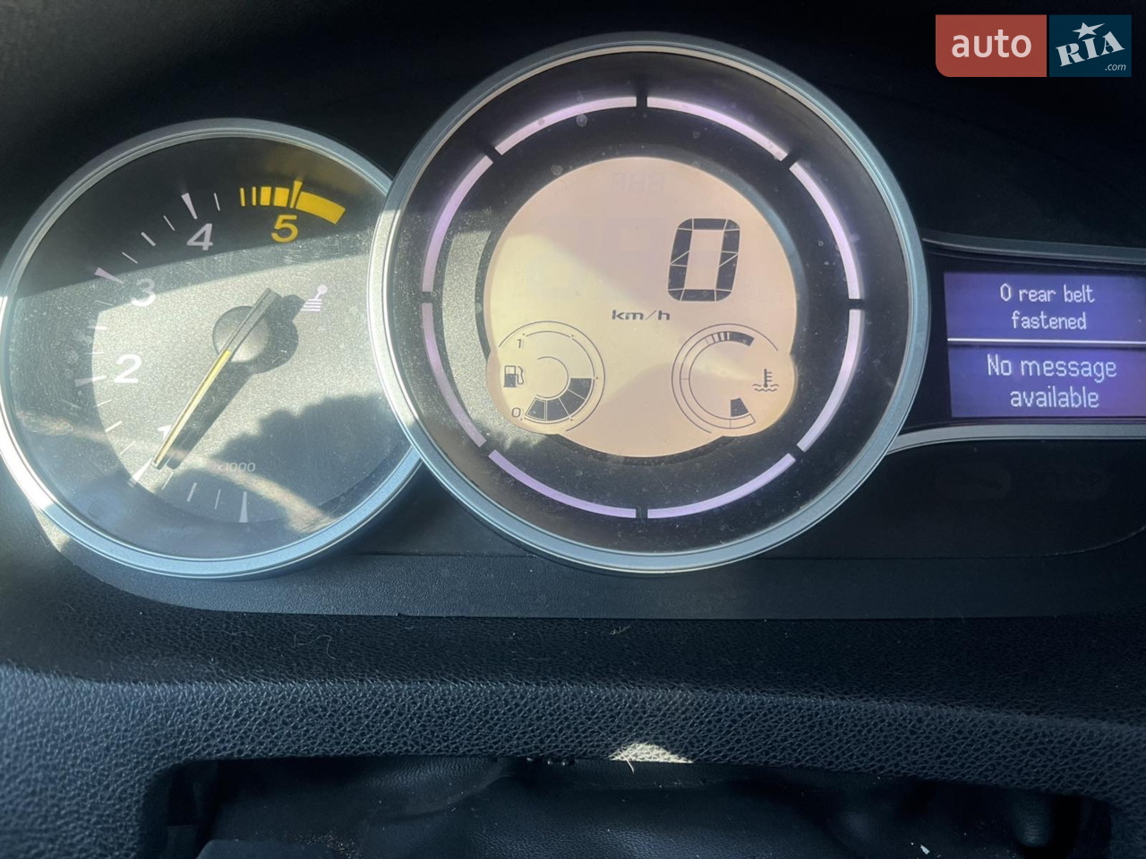 2010 Renault Megane - мініатюра 27
