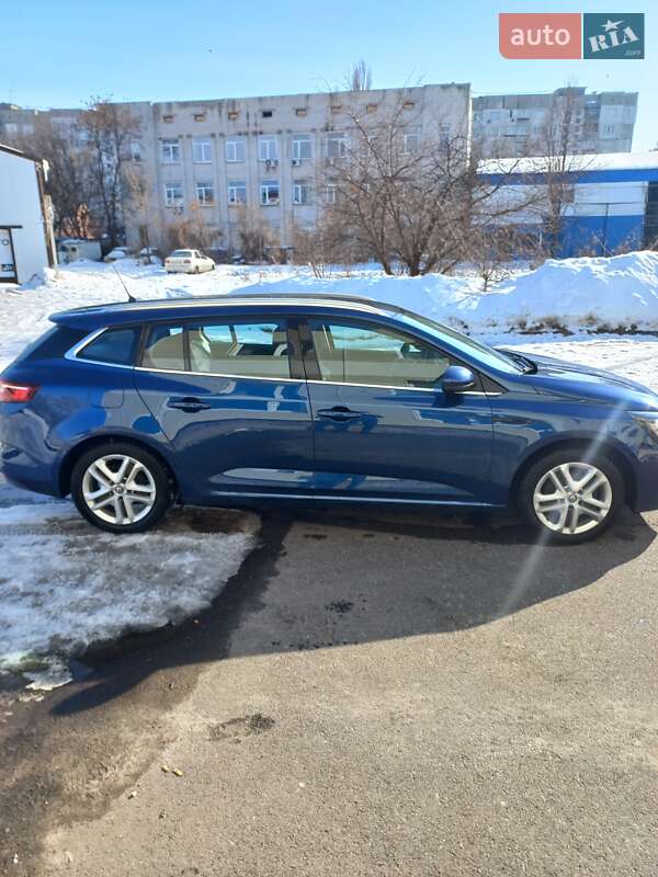 Универсал Renault Megane 2017 в Чернигове фото 4 Универсал Renault Megane 2017 в Чернигове