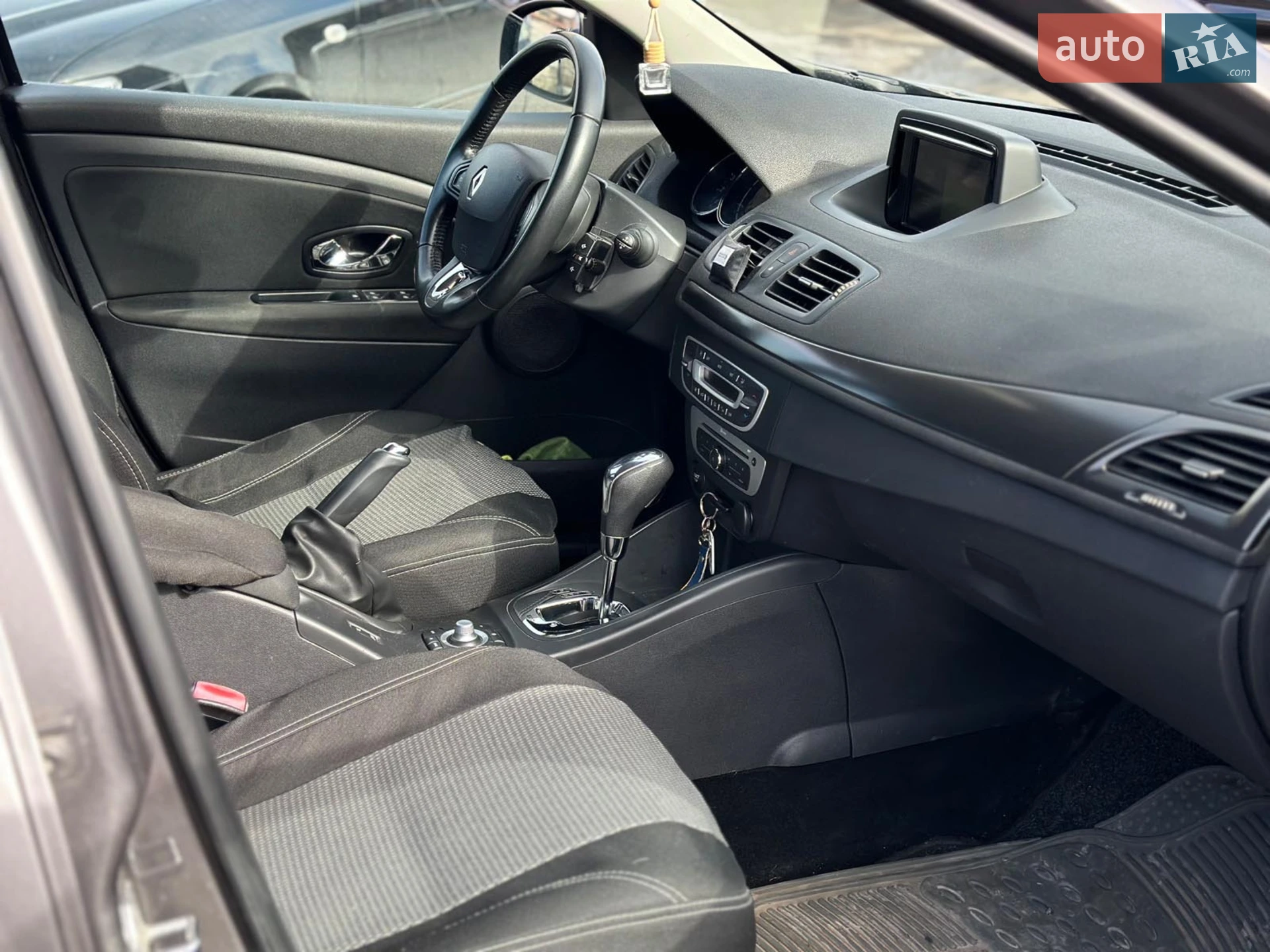 2014 Renault Megane - мініатюра 17
