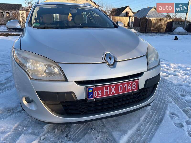 Универсал Renault Megane 2010 в Ракитном фото 4 Универсал Renault Megane 2010 в Ракитном