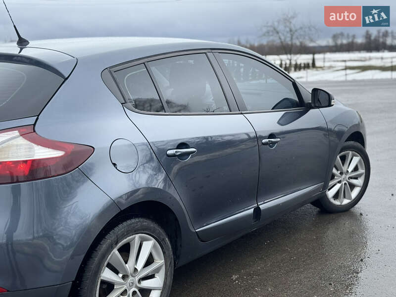 Хэтчбек Renault Megane 2015 в Николаеве