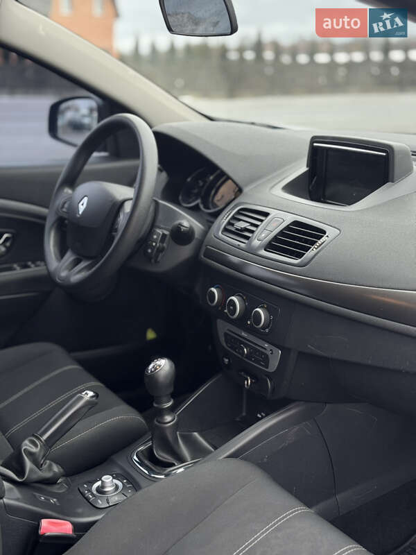 Хэтчбек Renault Megane 2015 в Николаеве