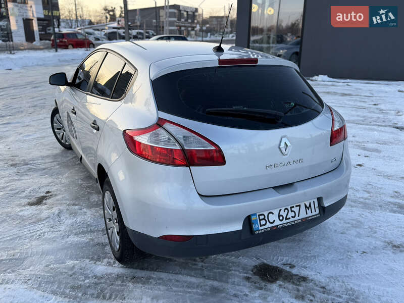 Хэтчбек Renault Megane 2011 в Стрые