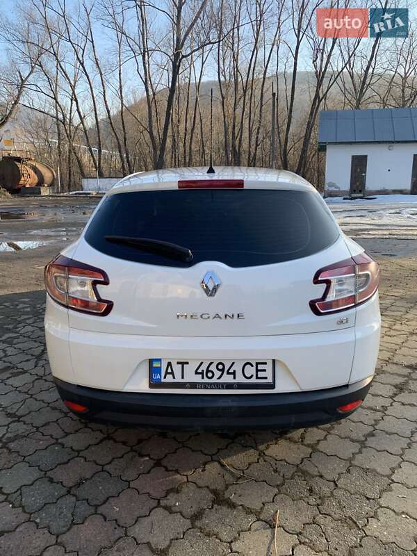 Універсал Renault Megane 2013 в Косові