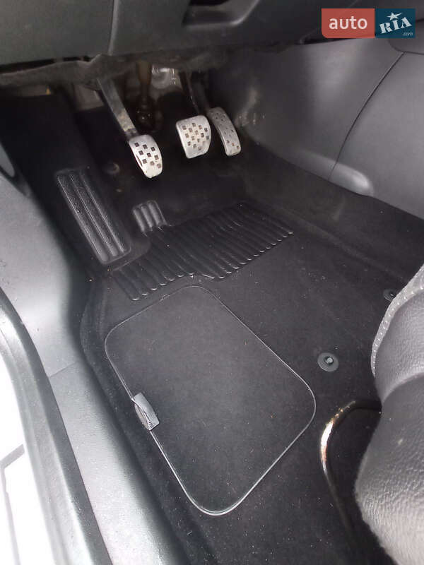 Универсал Renault Megane 2012 в Львове фото 15 Универсал Renault Megane 2012 в Львове