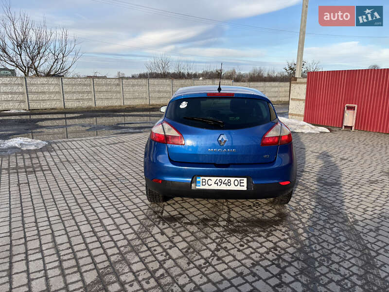 Хэтчбек Renault Megane 2011 в Каменке-Бугской фото 5 Хэтчбек Renault Megane 2011 в Каменке-Бугской
