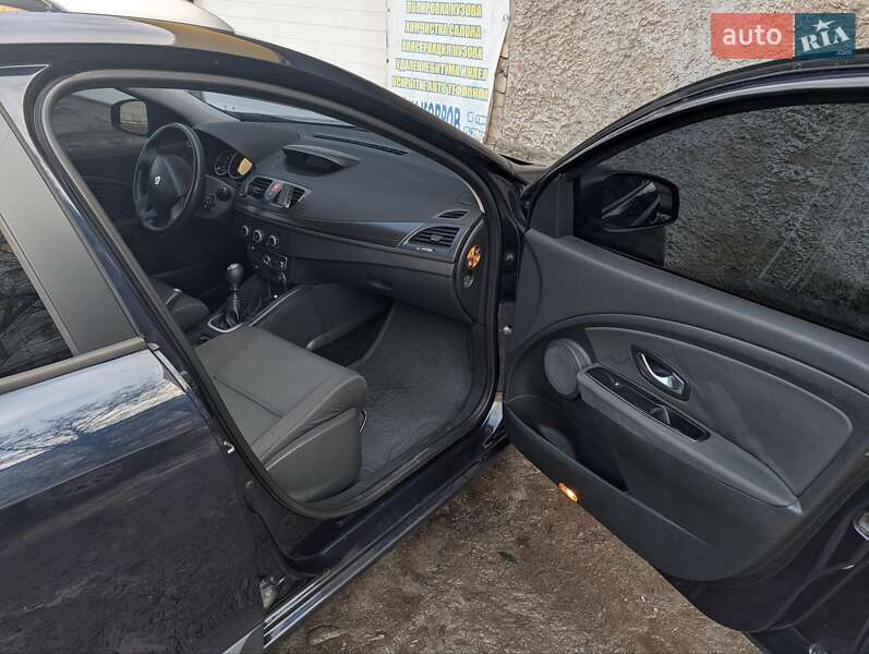 Универсал Renault Megane 2009 в Славянске