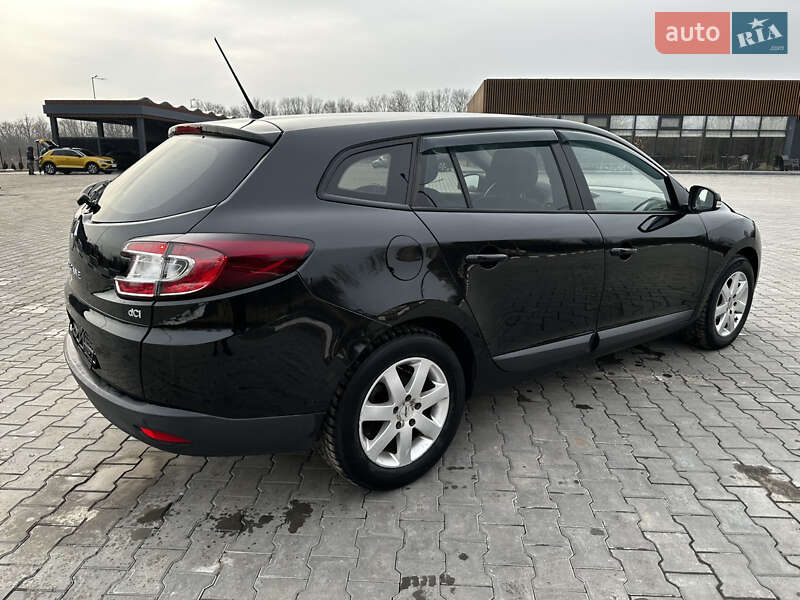 Универсал Renault Megane 2010 в Желтых Водах фото 5 Универсал Renault Megane 2010 в Желтых Водах